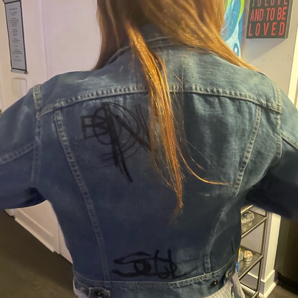 Jean Jacket - Picture 2 of 3